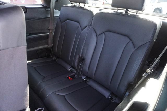 Used 2022 Audi Q7 3.0T Prestige AWD/4WD image 22