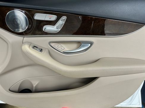 Used 2018 Mercedes-Benz C 300 Sedan image 25