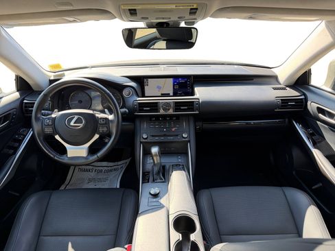 Used 2019 Lexus IS 300 AWD w/ Navigation Package image 19
