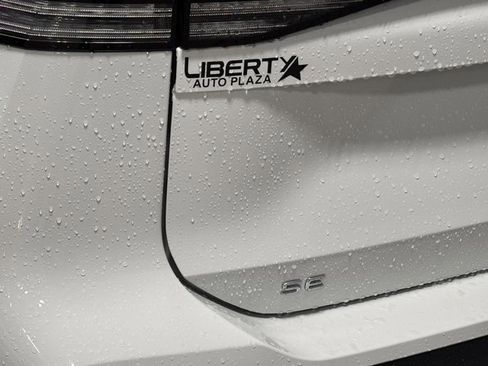 New 2026 Volkswagen Tiguan SE image 14