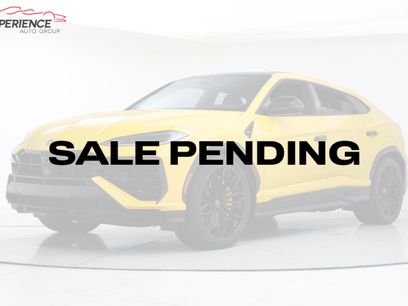 Used 2025 Lamborghini Urus SE