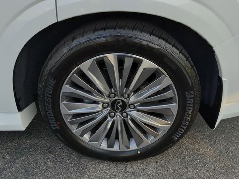 New 2026 INFINITI QX80 Luxe w/ Exterior Package image 32