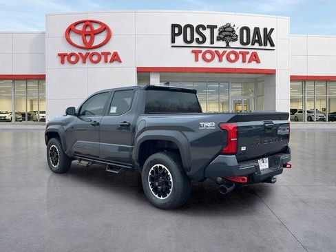 New 2026 Toyota Tacoma TRD Off-Road AWD/4WD image 5