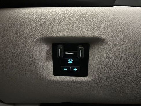 Used 2013 Chevrolet Silverado 2500 LT w/ Interior Plus Package image 43