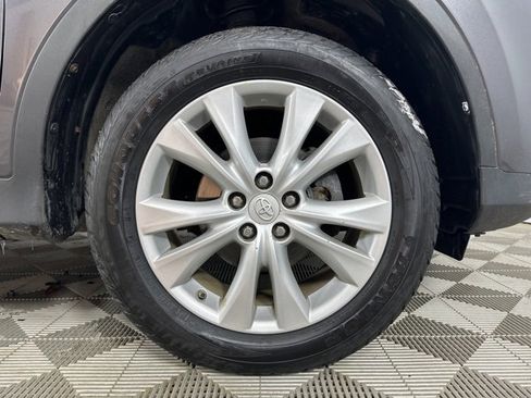 Used 2015 Toyota RAV4 Limited image 9