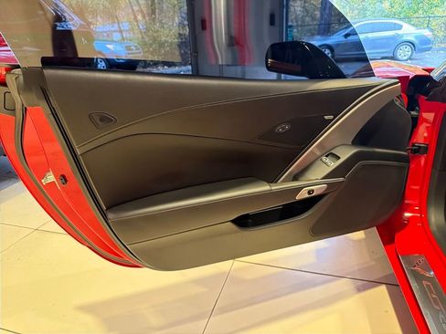 Used 2017 Chevrolet Corvette Stingray Coupe image 15