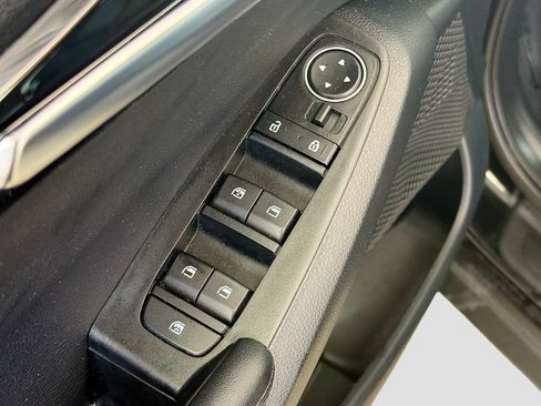 Used 2023 Kia Seltos EX AWD/4WD image 19