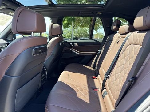 Certified 2026 BMW X5 M60i AWD/4WD image 11