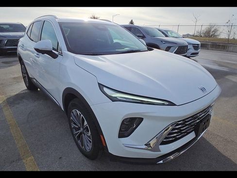 Used 2025 Buick Envision Preferred image 5