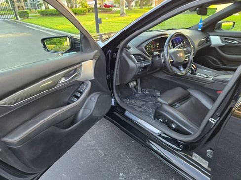 Used 2021 Cadillac CT5 Sport w/ Parking Package AWD/4WD image 9