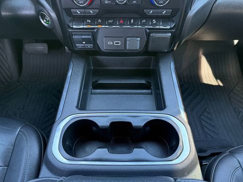 Used 2021 Chevrolet Silverado 1500 LT Trail Boss w/ Convenience Package II AWD/4WD image 14