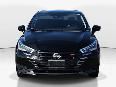 Used 2023 Nissan Versa SR w/ Trunk Package image 11