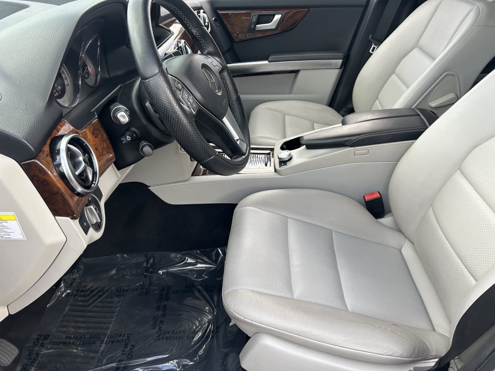 Used 2014 Mercedes-Benz GLK 350 4MATIC image 23