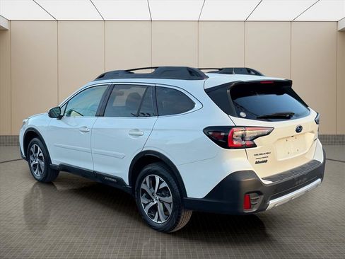 Used 2020 Subaru Outback Limited image 5