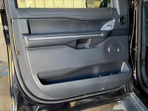 Certified 2024 Ford Expedition Max XLT image 20