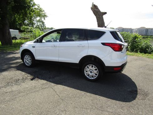 Used 2019 Ford Escape SE AWD/4WD image 5