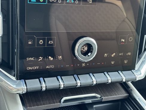 New 2026 GMC Acadia Denali w/ Super Cruise Package image 42