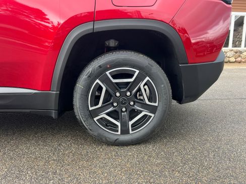 New 2026 Jeep Cherokee Limited image 9