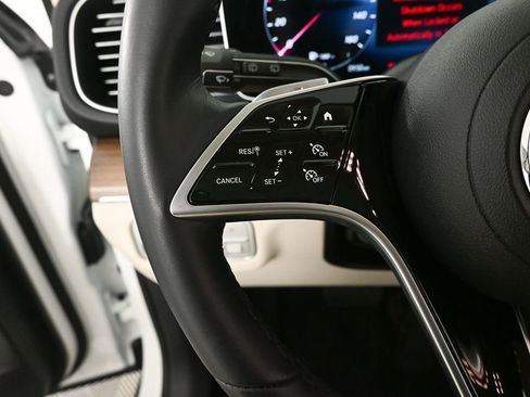 Used 2026 Mercedes-Benz GLE 450 4MATIC image 10