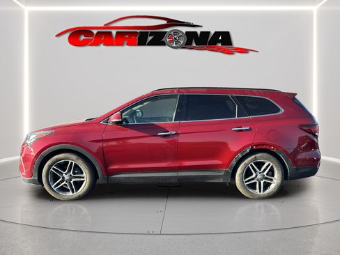 Used 2017 Hyundai Santa Fe AWD w/ Cargo Package image 10