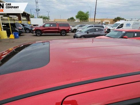 Used 2025 Honda Odyssey Sport-L image 10