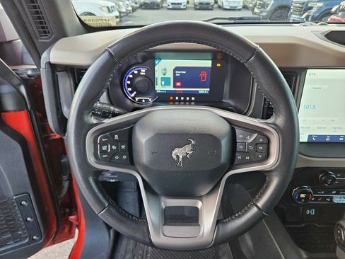 Certified 2024 Ford Bronco Wildtrak AWD/4WD image 20
