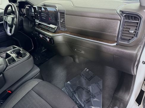 Used 2022 GMC Sierra 1500 Elevation w/ X31 Off-Road Package image 29