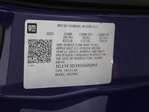 Used 2025 Chevrolet Corvette Z06 RWD image 39