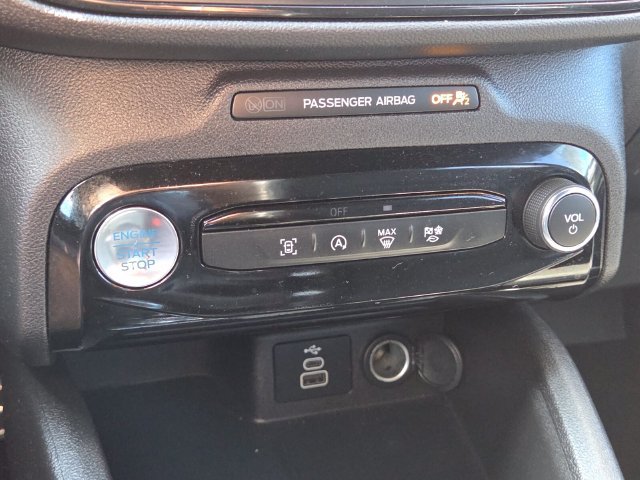 Used 2024 Ford Escape ST-Line w/ Tech Pack #1 FWD image 24