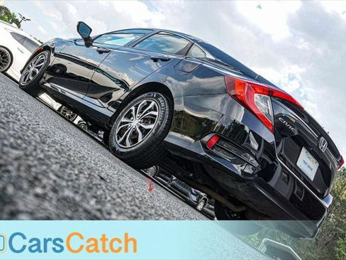 Used 2018 Honda Civic LX image 5