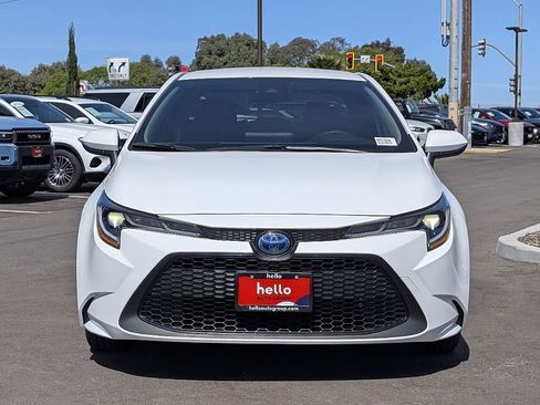 Used 2022 Toyota Corolla LE image 8