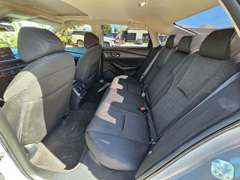 Used 2025 Honda Accord SE image 18