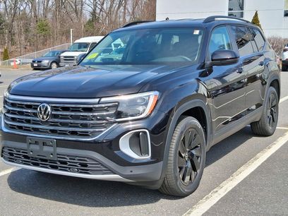 New 2026 Volkswagen Atlas SE
