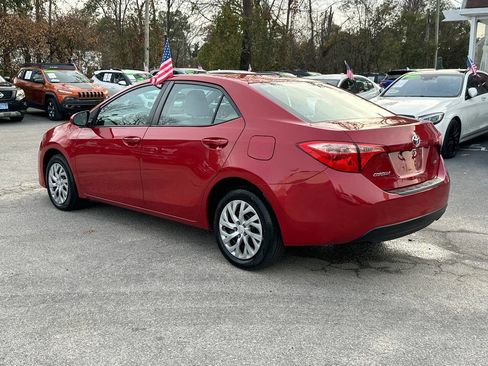 Used 2017 Toyota Corolla LE w/ Carpet Mat Package (TMS) image 9