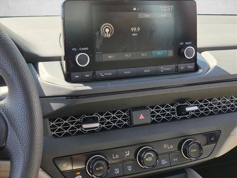 Used 2023 Honda Accord EX image 14