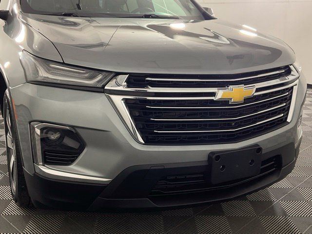 Used 2023 Chevrolet Traverse LT w/ LT Premium Package AWD/4WD image 10
