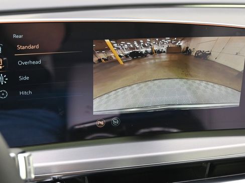 New 2025 Cadillac Lyriq Luxury image 29