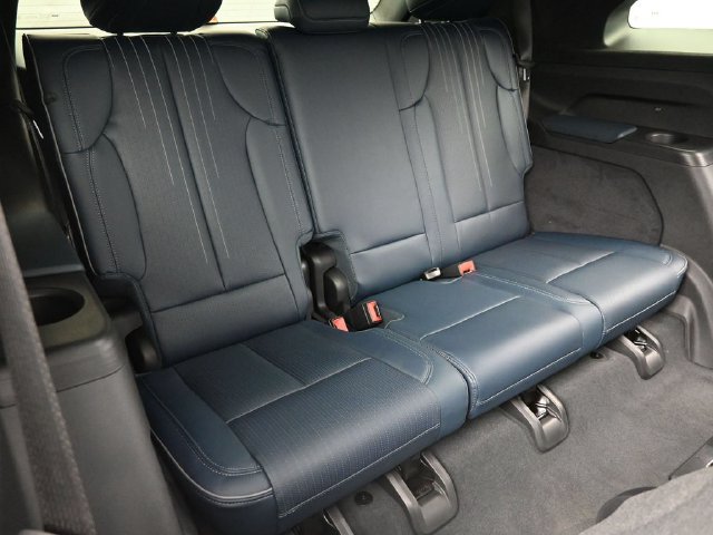 New 2025 Cadillac Escalade IQ Luxury 2 AWD/4WD image 18