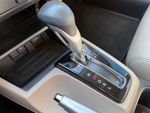Used 2015 Honda Civic EX-L image 18