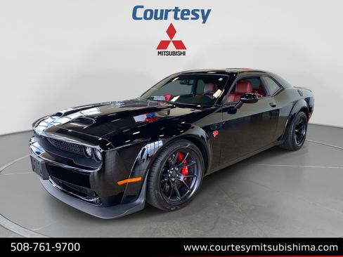 Used 2023 Dodge Challenger SRT Hellcat RWD image 1