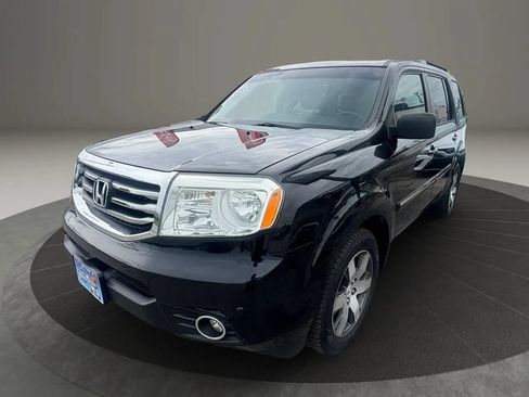 Used 2013 Honda Pilot Touring image 1