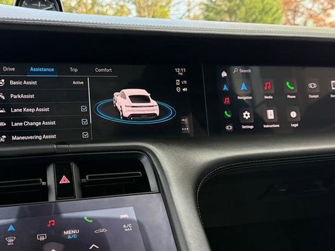 Used 2022 Porsche Taycan GTS image 39