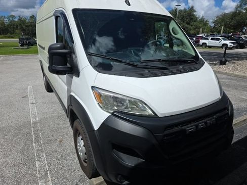 Used 2023 RAM ProMaster 2500 FWD image 3