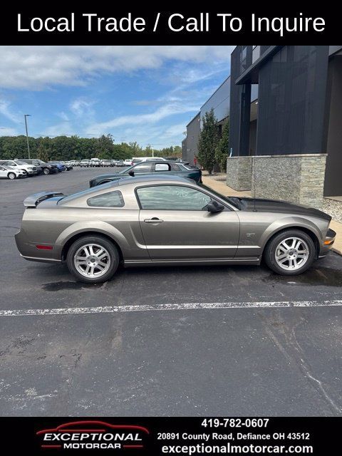 Used 2005 Ford Mustang GT RWD image 4