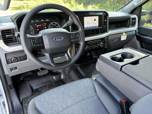 New 2026 Ford F350 XL w/ XL Chrome Package image 44