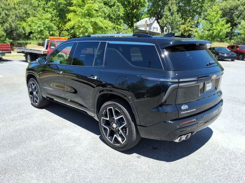 Certified 2026 Chevrolet Traverse High Country FWD image 7