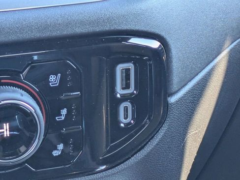 New 2026 Chevrolet Silverado 1500 High Country image 28