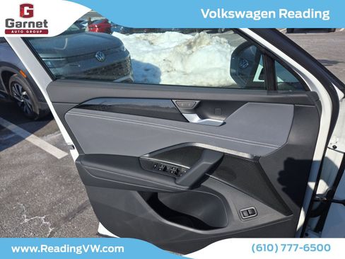 New 2026 Volkswagen Tiguan SE image 10