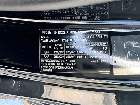 Used 2024 INEOS Grenadier AWD/4WD image 31