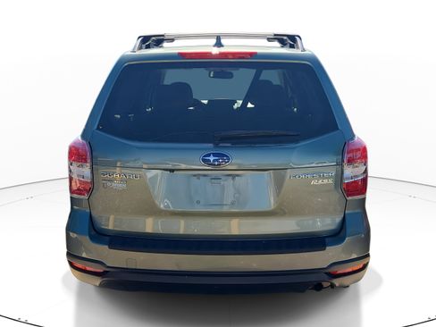 Used 2016 Subaru Forester 2.5i Premium w/ Popular Package #2 image 6